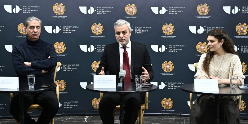 «Պենելոպե, օ՜, Պենելոպե»․ Սիմոն Աբգարյանի պիեսի առաջնախաղը Սոս Սարգսյանի անվան Համազգային պետական թատրոնում